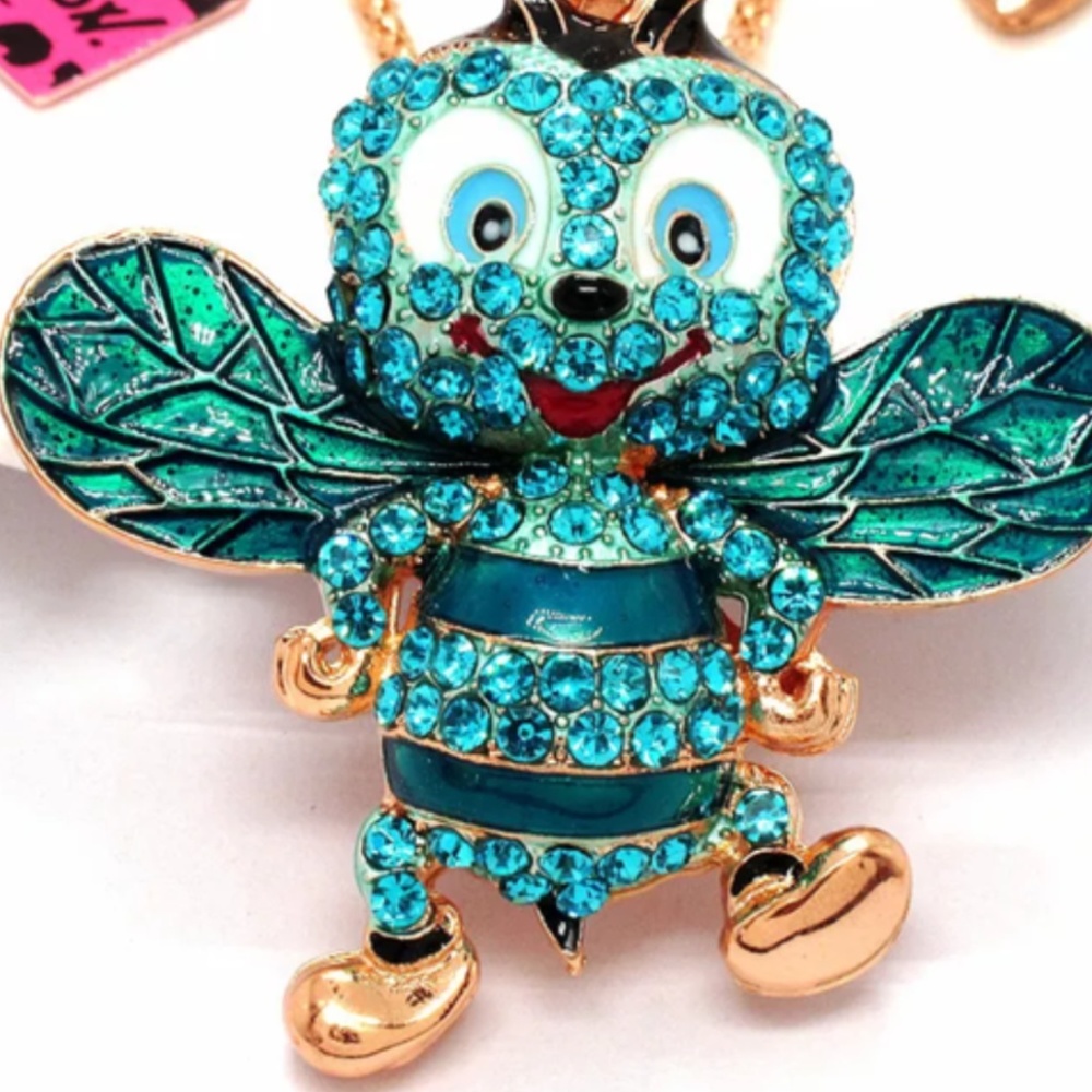Betsey Johnson rhinestone  Bumble Bee  3d chain